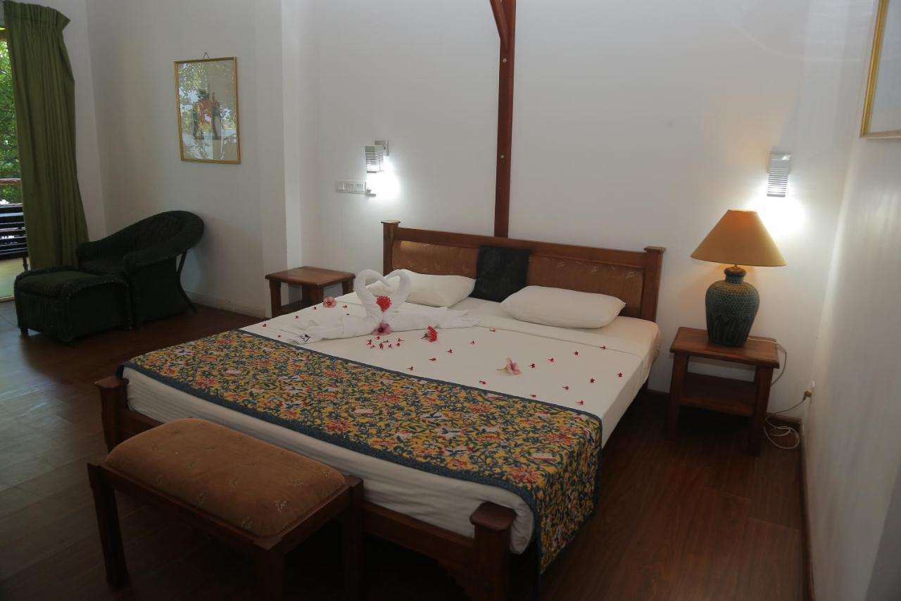 Laluna Ayurveda Resort Бентота Екстериор снимка