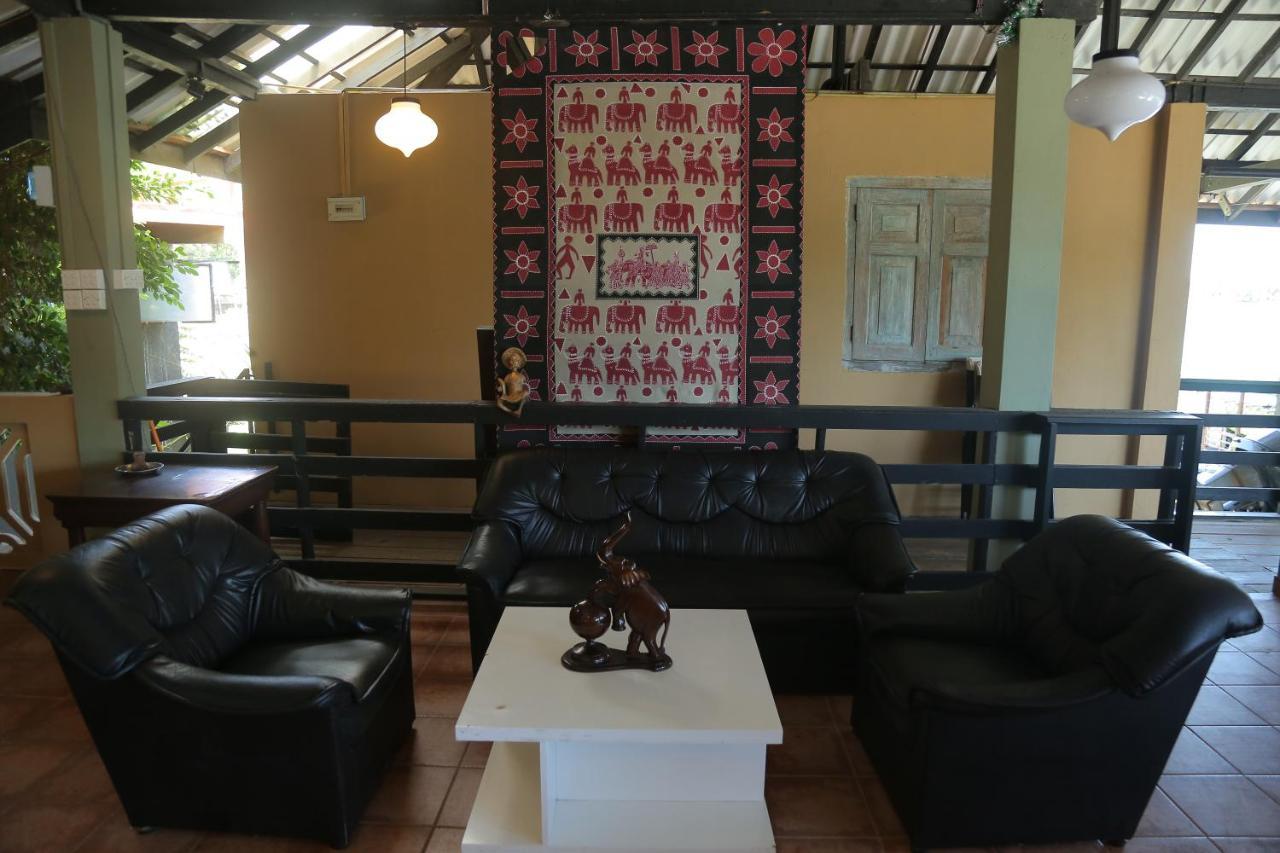 Laluna Ayurveda Resort Бентота Екстериор снимка