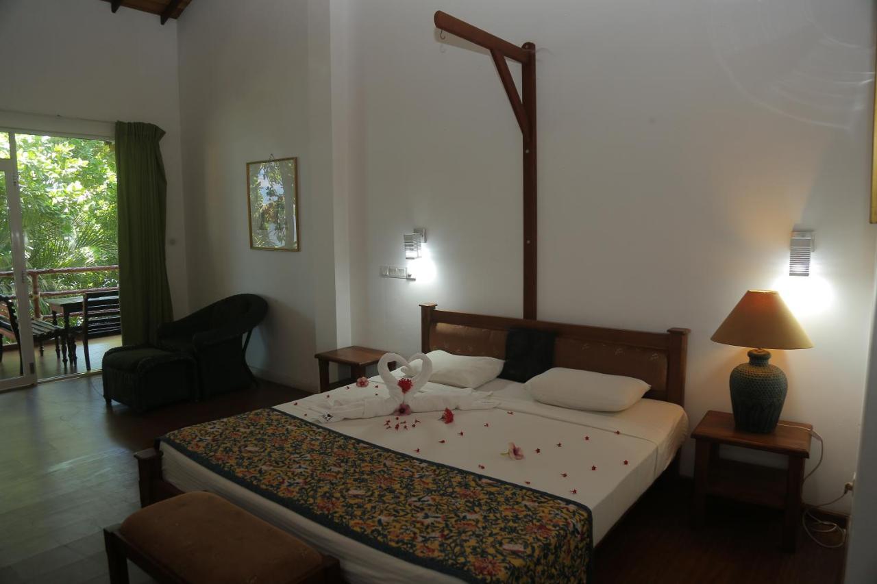 Laluna Ayurveda Resort Бентота Екстериор снимка